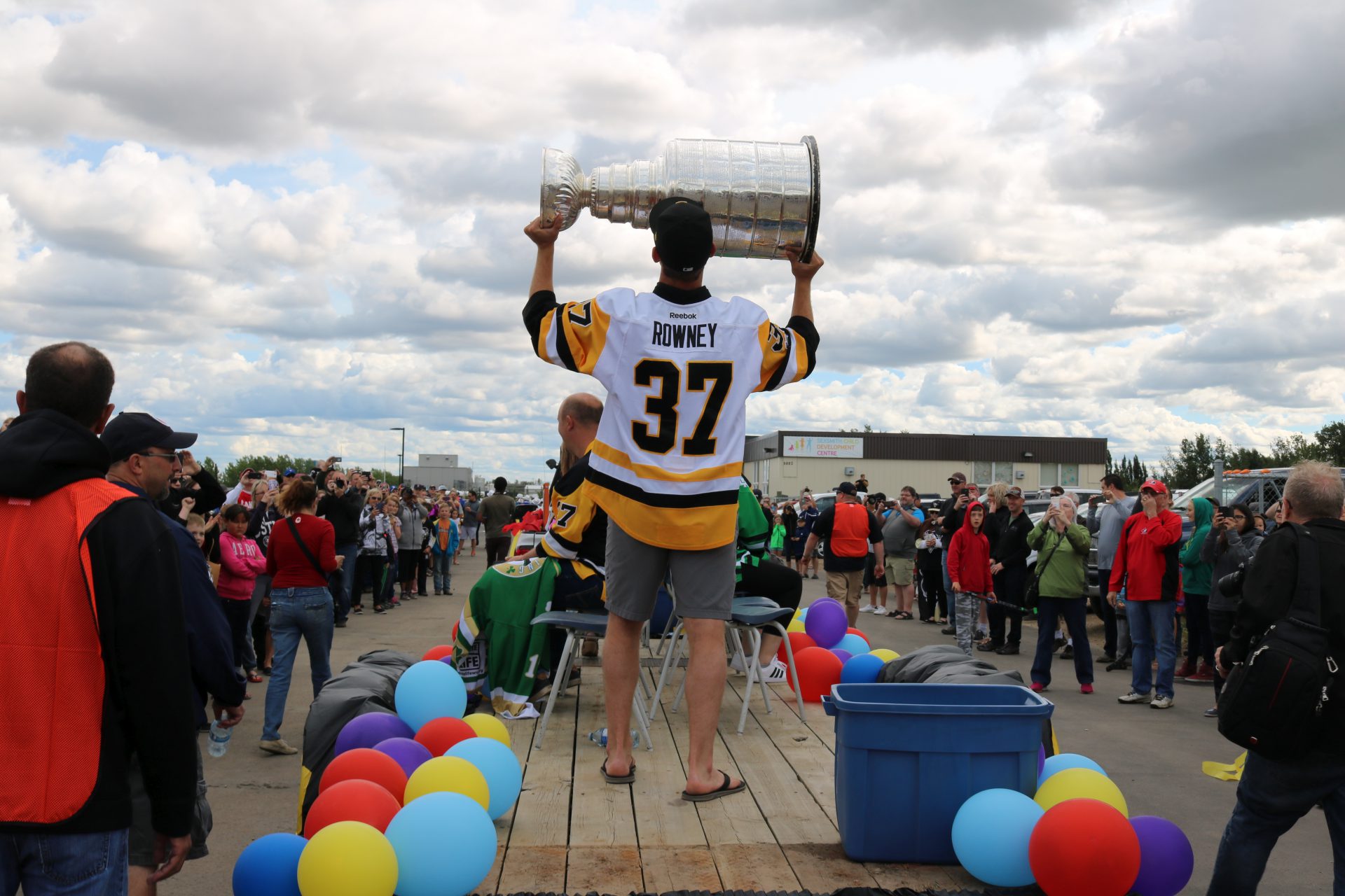 Carter Rowney wins Stanley Cup -- and lets his baby sleep in it - Grand  Forks Herald