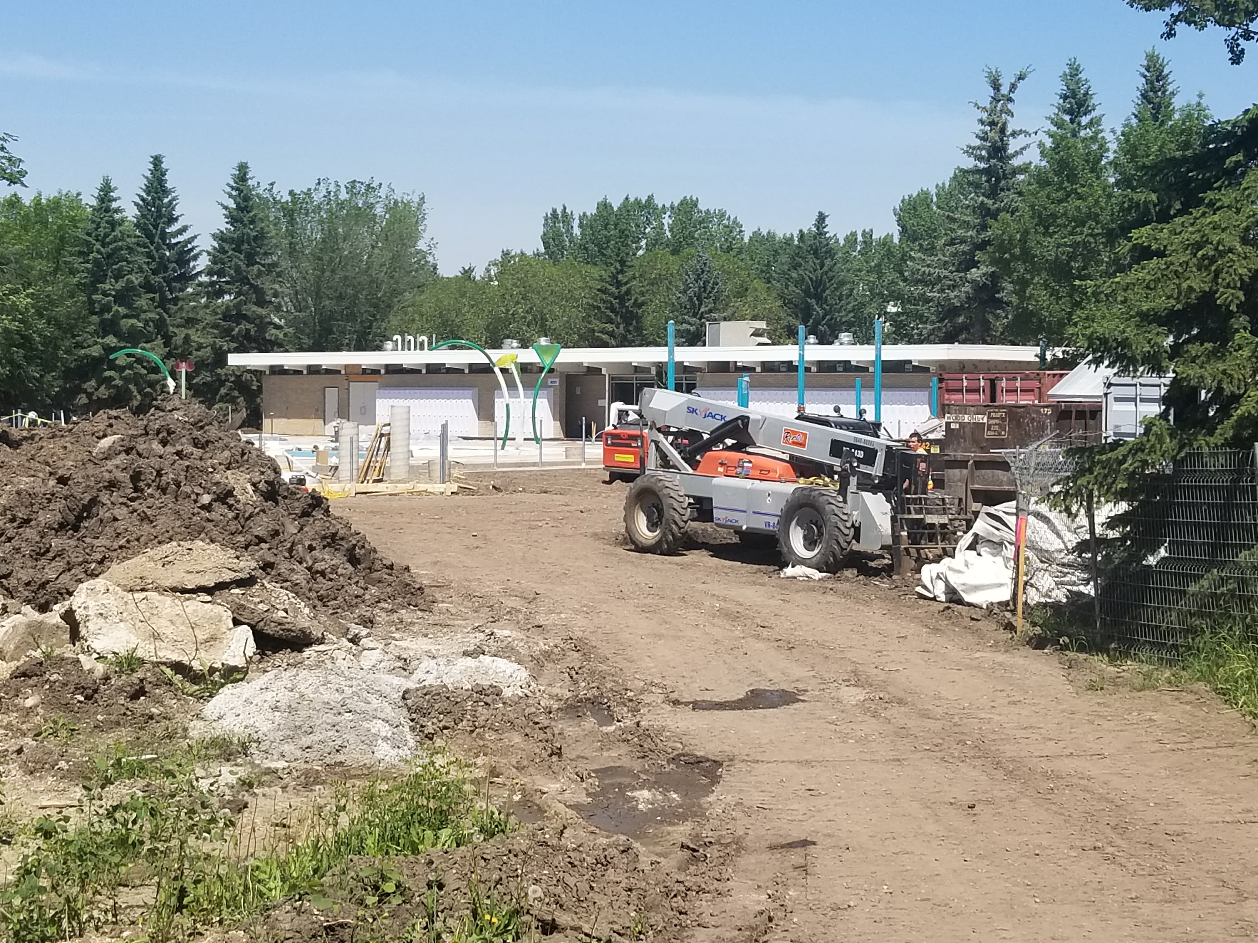 Bear Creek Pool preparing for mid-July open - My Grande ...