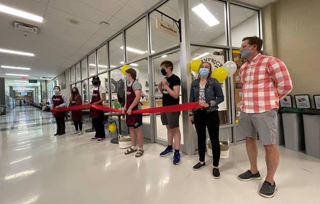 Student-led market opens at Charles Spencer High
