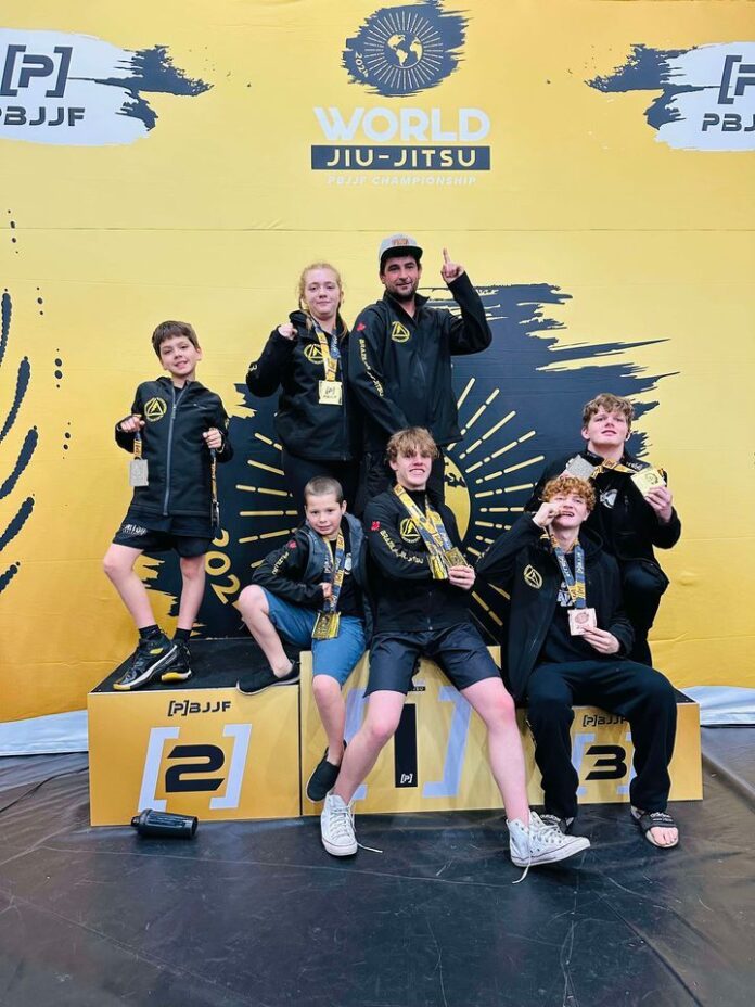 Swan City BJJ posing with their winnings (Supplied, Nicole Paine)