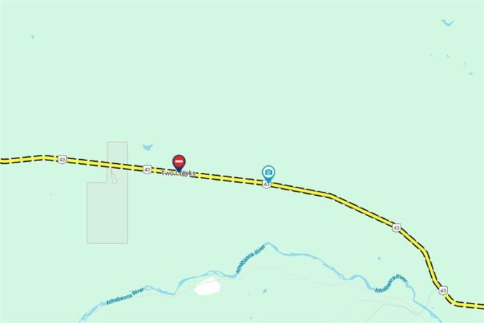 Highway 43 near Two Creeks has been closed in both directions (Supplied, Alberta 5-1-1)